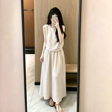 批发法式气质无袖<b class='q'>背心</b>连衣裙子女夏季2026新款巨好看穿搭一整套装<b class='q'>长裙</b>