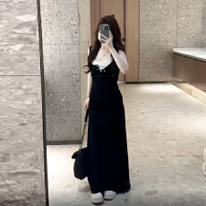 批发黑色撞色<b class='q'>假两件</b>吊带<b class='q'>连衣裙</b>子女夏季小个子高级感收腰显瘦气质长裙