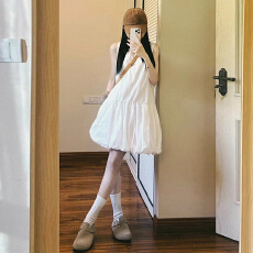 批发韩系甜美少女白色无袖连衣裙子夏季新款绝美漂亮出片花苞<b class='q'>背心</b>短裙