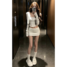 批发美式纯欲辣妹针织开衫<b class='q'>背心</b>包臀短裙早秋季新款绝美出片漂亮一整套