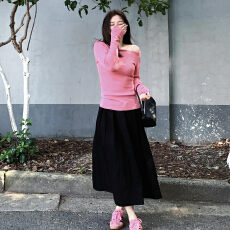 批发2026新款巨好看粉色<b class='q'>一字肩</b><b class='q'>连衣裙</b>子女早初秋季韩系穿搭一整套长裙