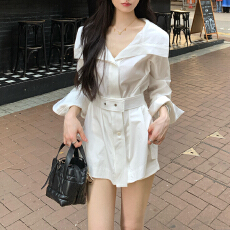 批发淡人高智感<b class='q'>白色</b>翻领衬衫连衣裙子女夏日绝美气质收腰显瘦a字短裙