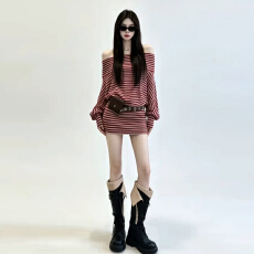 批发韩系辣妹风绝美ootd穿搭一整<b class='q'>套装</b>女2026秋季新款一字肩<b class='q'>条纹</b>连衣裙