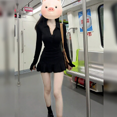 批发2026新款御姐风高级黑色v领<b class='q'>连衣裙</b>子女秋冬季修身包臀裙辣妹短裙