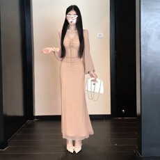 批发绝美漂亮巨好看小裙子女夏季气质修身显瘦气质吊带包臀连衣裙长裙