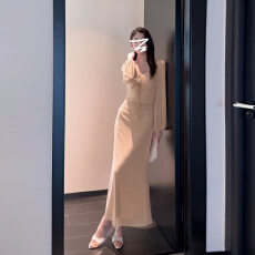 批发绝美漂亮巨好看小裙子女夏季气质修身显瘦气质吊带包臀连衣裙长裙