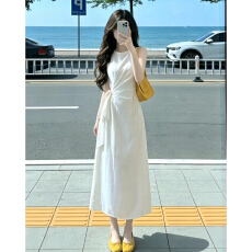 批发法式白色无袖<b class='q'>背心</b>连衣裙子女夏季2026新款小个子绝美漂亮收腰<b class='q'>长裙</b>