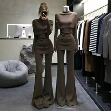 批发绝美巨好看咖色针织内搭打底衫女秋冬季2026新款斗篷上衣<b class='q'>两件套</b>装