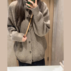 批发高领<b class='q'>毛衣</b><b class='q'>开衫</b>外套<b class='q'>女</b>秋冬季2025新款高级感日系慵懒风宽松针织上衣