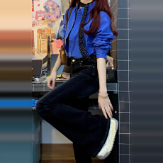 批发克莱因蓝色<b class='q'>衬衫</b>女早春季2025年新款韩系气质<b class='q'>衬衣</b>外套绝美长袖上衣