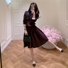 批发2026超火冬装一整套<b class='q'>高端</b>气质名媛小香风酒红色上衣半身裙套装女春