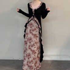 批发新中式国风绿色<b class='q'>连衣</b>裙子女早春2026新款巨好看穿搭一整套<b class='q'>长裙</b>套装