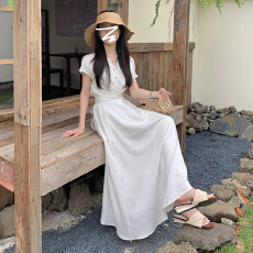 批发韩系ins设计感收腰显瘦<b class='q'>条纹</b>连衣<b class='q'>裙</b>2026夏新款通勤百搭短袖衬衫<b class='q'>裙</b>