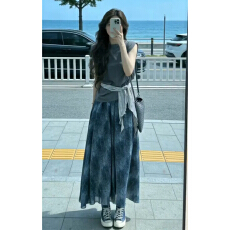 批发韩系减龄穿搭一整套2026新款无袖背心上衣女夏季扎染<b class='q'>半身裙</b>子套装