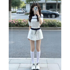 批发巨好看独特漂亮白色半身连衣裙<b class='q'>女</b>夏季2026新款小个子穿搭套装短裙