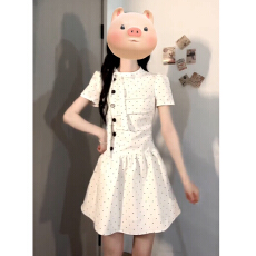 批发miu系穿搭白色<b class='q'>波点</b><b class='q'>连衣裙</b>子女夏季2026新款千金感绝美收腰a字短裙