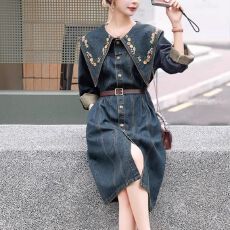 批发秋季重工<b class='q'>刺绣</b>复古百搭牛仔<b class='q'>连衣裙</b>2026新款高端洋气显瘦小个子外套