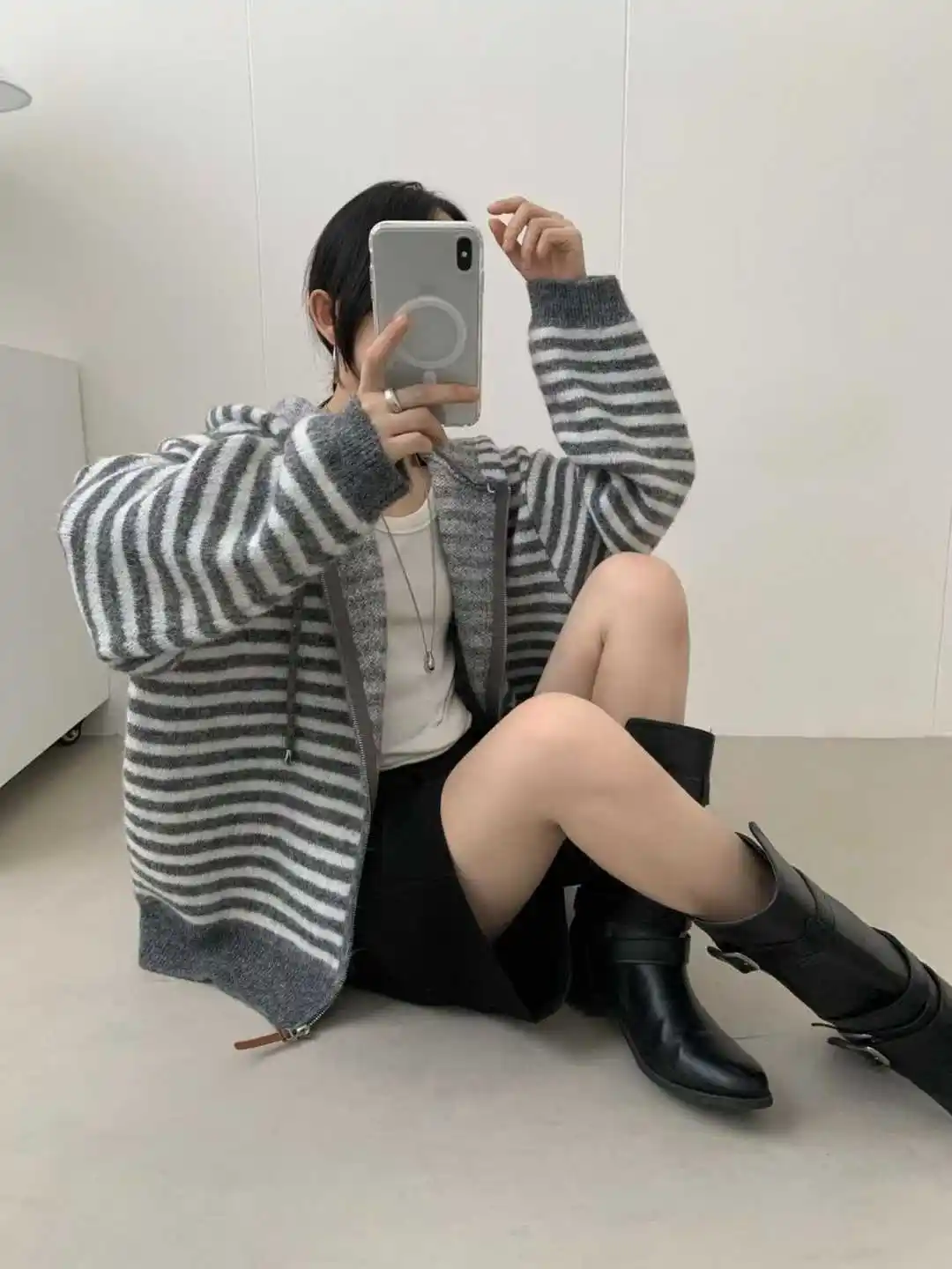 스트라이프 후드 지퍼 가디건 상세 이미지 3