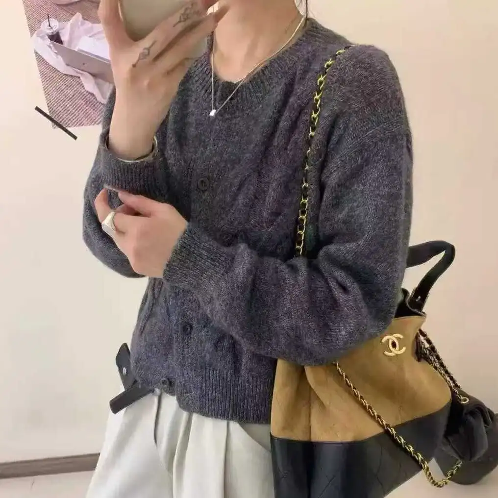 꽈배기 울 100% 라운드넥 가디건 상세 이미지 5