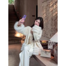 批发FairyJiang 秋季真狐狸毛皮草针织开衫外套女中长款收腰白色毛衣