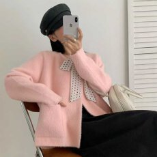 批发高级感软糯慵懒风水貂绒外搭毛衣外套配丝巾秋冬新款针织<b class='q'>开衫</b>上衣
