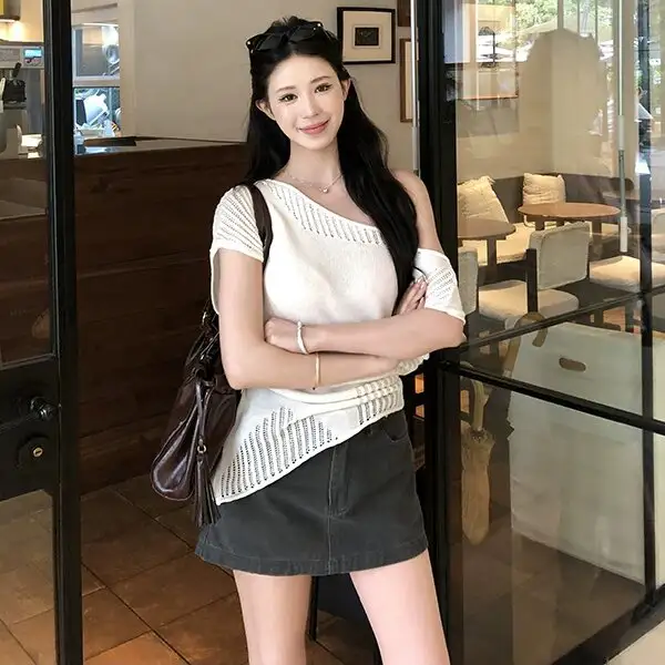 원숄더 니트 반팔 티셔츠 상세 이미지 1