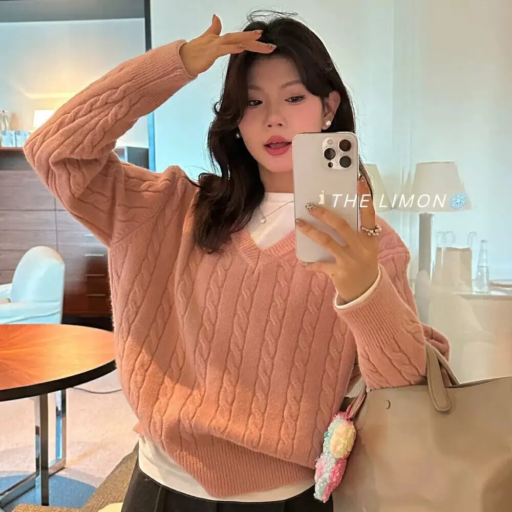 V넥 케이블 니트 스웨터 상세 이미지 1