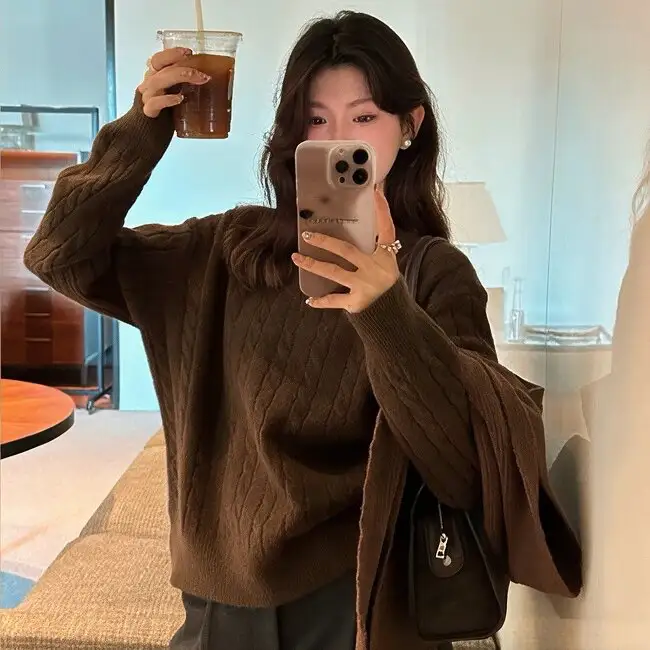 V넥 케이블 니트 스웨터 상세 이미지 2