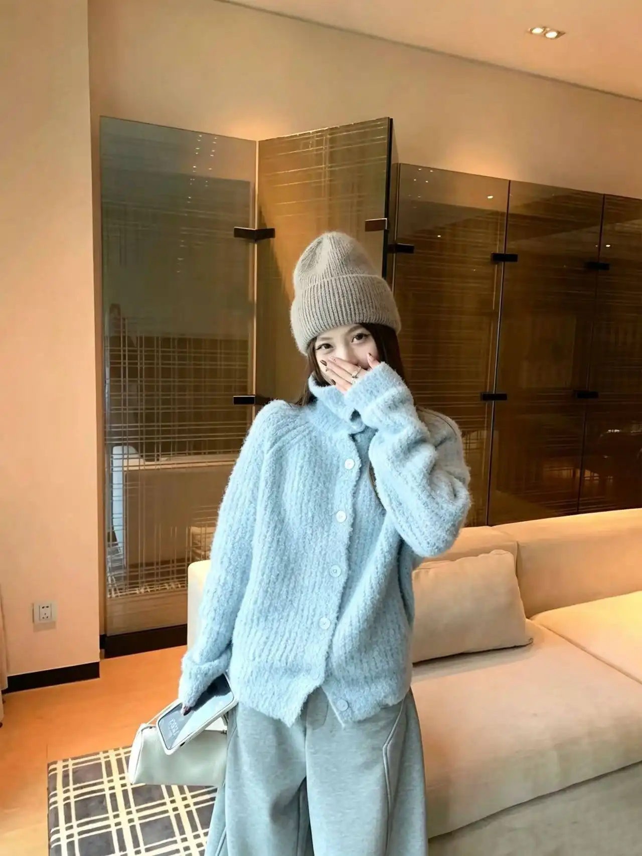 한국인기 폴드 칼라 알파카 가디건 상세 이미지 4