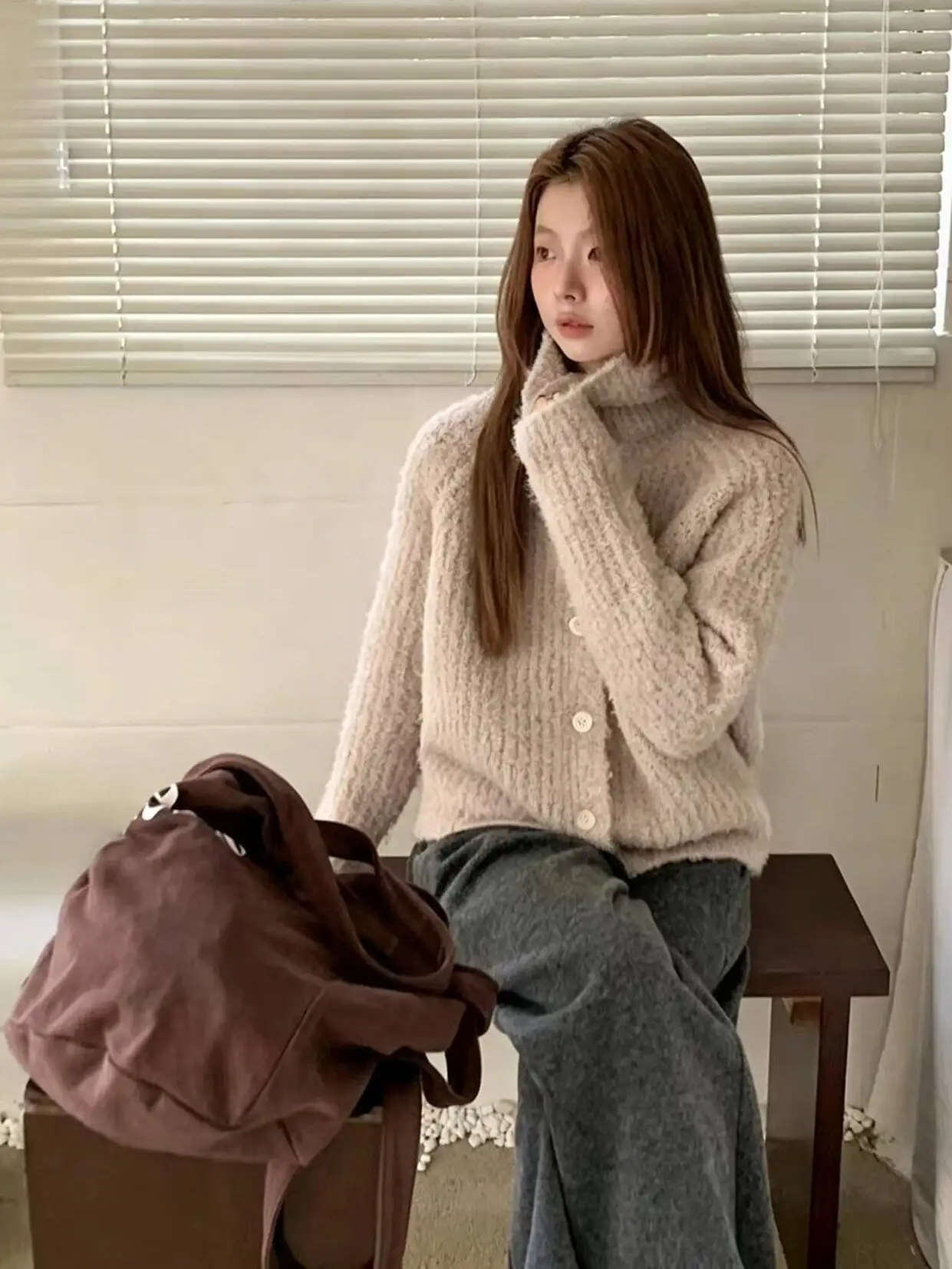 한국인기 폴드 칼라 알파카 가디건 상세 이미지 5