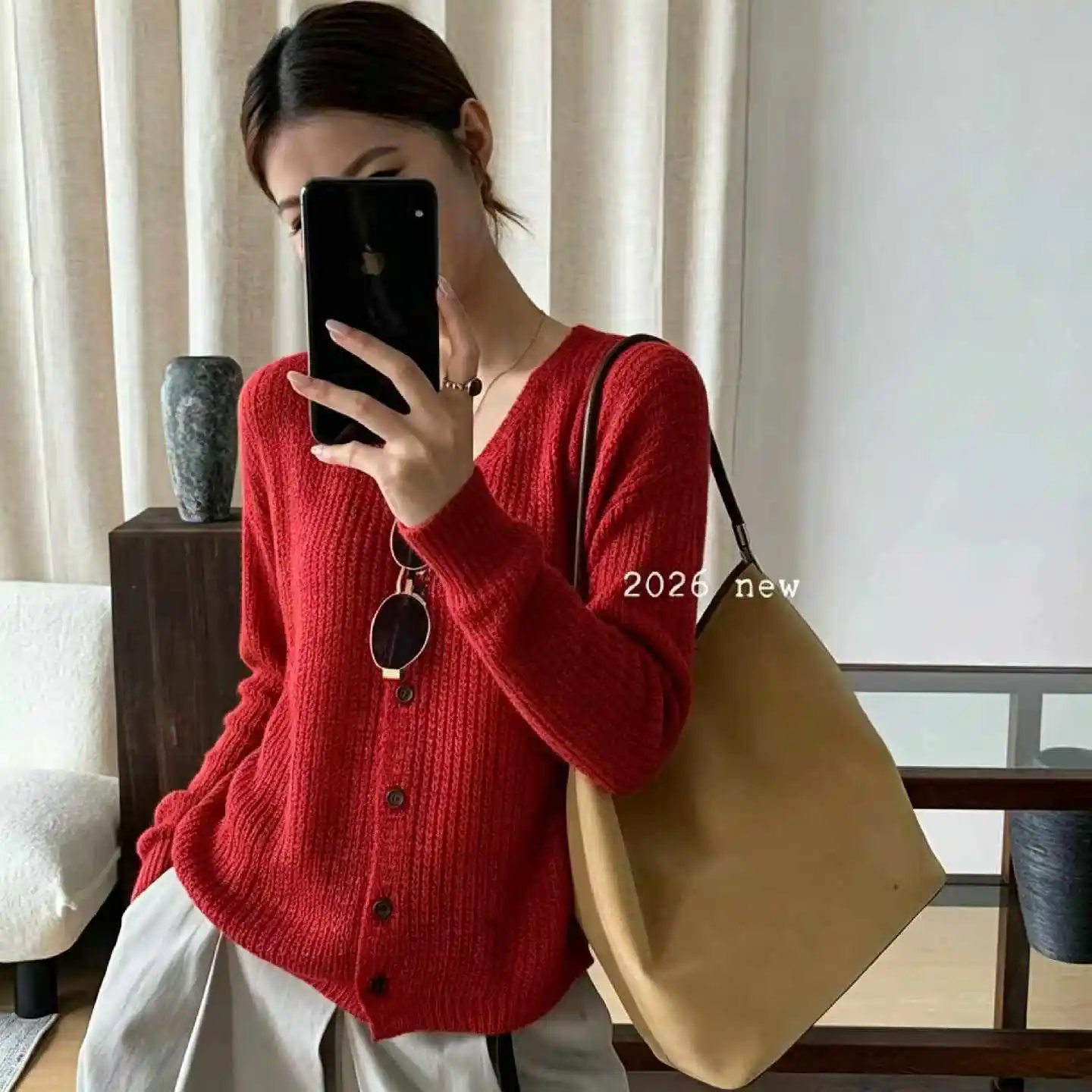 한국인기 V넥 캔디컬러 단추 가디건 상세 이미지 3