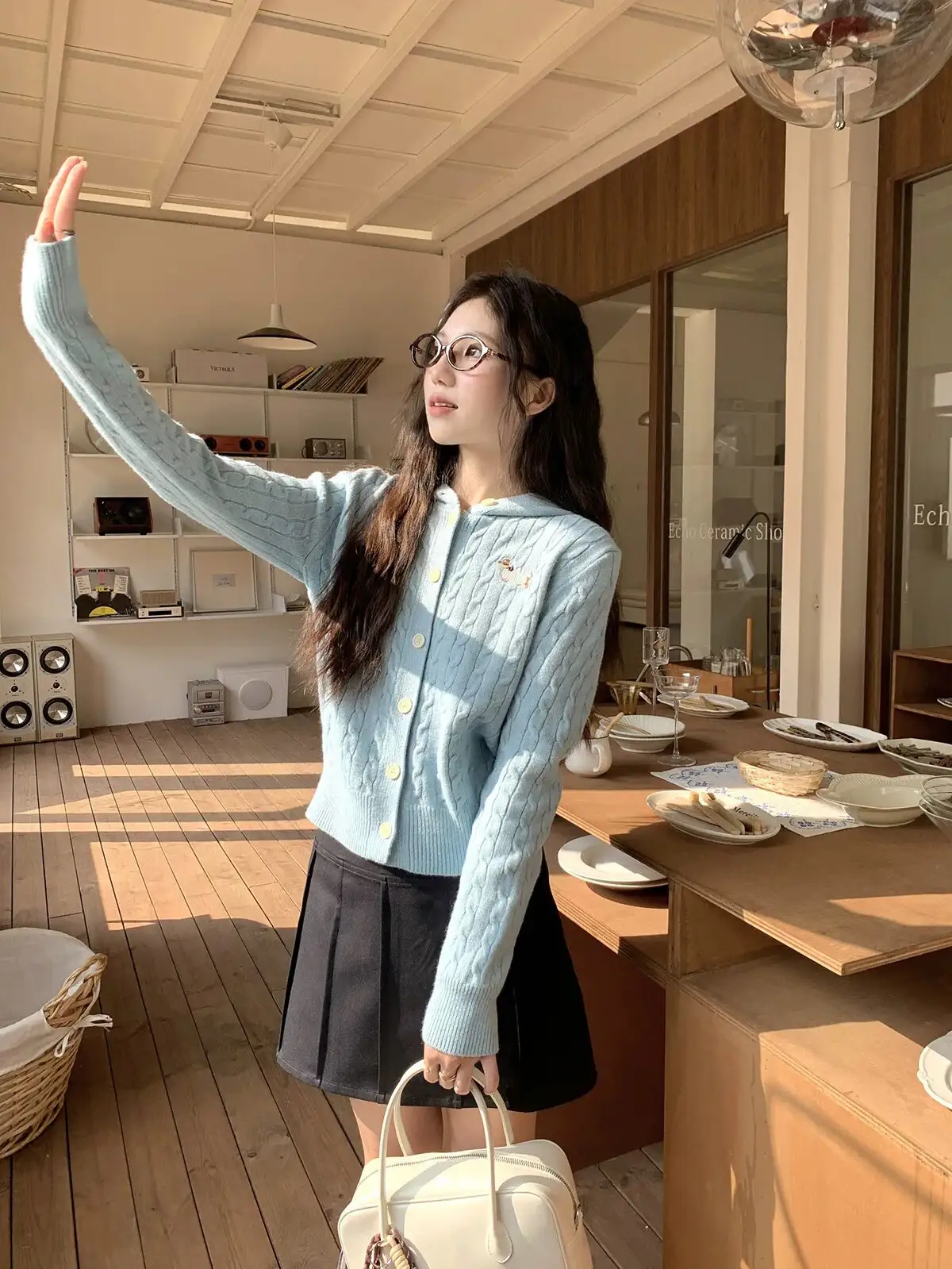 강아지 자수 후드 니트 가디건 상세 이미지 3