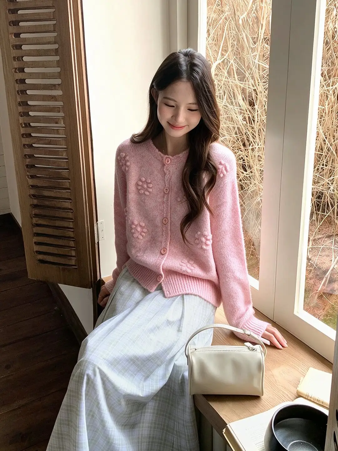 수제 크로셰 버튼 니트 가디건 상세 이미지 3