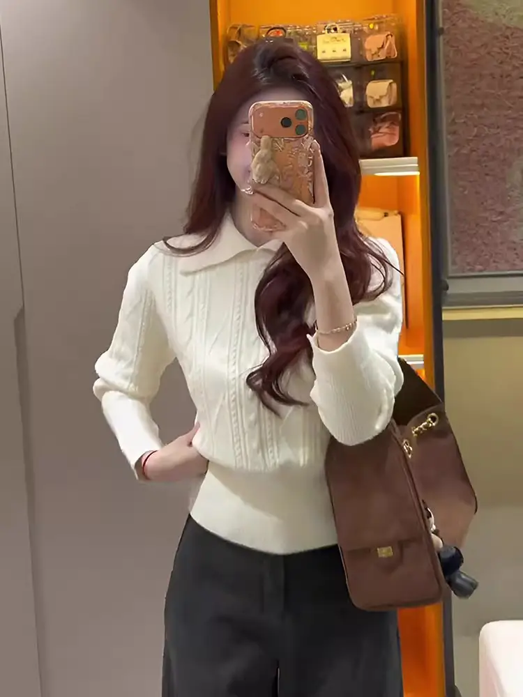 폴드 칼라 꽈배기 니트 상세 이미지 1