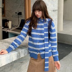 批发你好卡农 小围巾装饰条纹针织开衫女春秋小个子休闲设计显瘦上衣