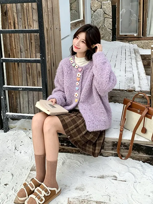 샤넬풍 플라워 버튼 플리스 가디건 (3color) 상세 이미지 5