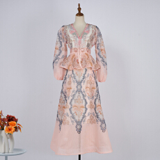 批发实拍澳洲<b class='q'>走</b><b class='q'>秀</b><b class='q'>款</b>V领钉珠荷叶边上衣+高腰超级大摆长半裙套装裙