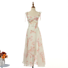 批发实拍2026澳洲度假新款丝麻扭结露腰<b class='q'>镂空</b>设计长款钉钻吊带<b class='q'>连衣裙</b>