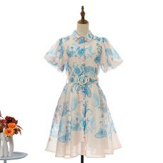 批发实拍新款翻领泡泡袖印花中短款阔摆<b class='q'>连衣裙</b>配腰带 4色