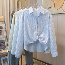 批发实拍大码女装早春新款韩版设计感小众宽松条纹小众ins衬衣上衣