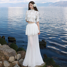 批发立体花朵<b class='q'>蕾丝</b>短上衣+小众设计感半身裙套装