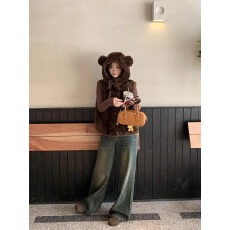 批发小熊耳朵羊羔毛皮草马甲女连帽毛毛外套小个子短款环保仿皮草背心