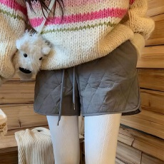 批发米<b class='q'>白色</b>菱形格子<b class='q'>短裤</b>女秋冬2025新款外穿高腰宽松显瘦a字阔腿靴裤