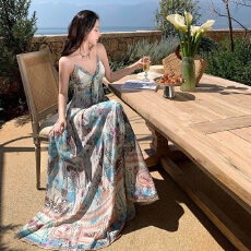 批发波西米亚风v领吊带<b class='q'>连衣裙</b>女夏季度假裙宽松<b class='q'>长裙</b>气质高腰大摆裙子