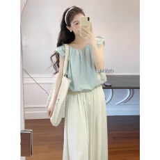 批发夏季新款法式气质小飞袖衬衫女装薄款宽松显瘦减龄娃娃衫短款上衣