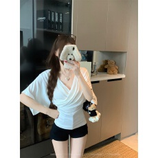 批发纯欲风白色<b class='q'>修身</b>交叉V领蝙蝠袖T恤女夏季小众<b class='q'>修身</b>掐腰显瘦百搭上衣