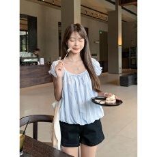 批发文艺白月光泡泡袖<b class='q'>小衫</b>女夏2025新款甜美简约小个子短袖衬衫短上衣