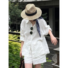 批发老钱风女装2026新款亚麻年轻款<b class='q'>棉麻</b>上衣白色<b class='q'>衬衫</b>搭阔腿短裤两件套