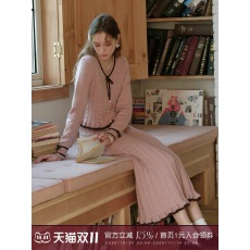 批发小香风粉色针织套装裙撞色蝴蝶结麻花V领毛衣+修身<b class='q'>包臀</b><b class='q'>半身</b><b class='q'>长裙女</b>