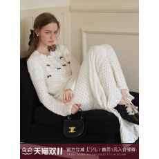 批发<b class='q'>春</b>秋冬穿搭白色纯棉毛衣开衫半身裙法式慵懒风针织套装裙女款